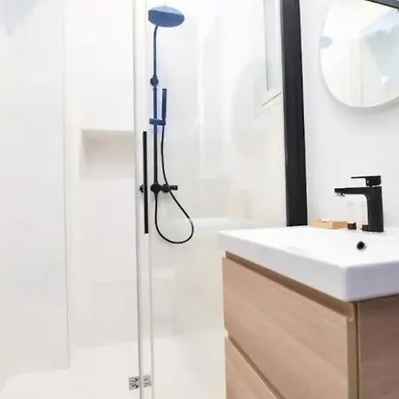 Charming -3br/6p-gare Du Nord/montmartre Paryż