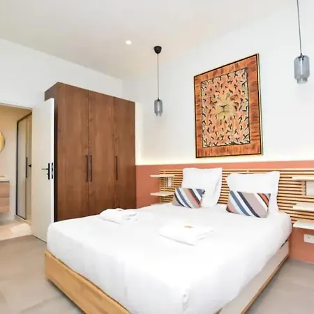Apartament Charming -3br/6p-gare Du Nord/montmartre